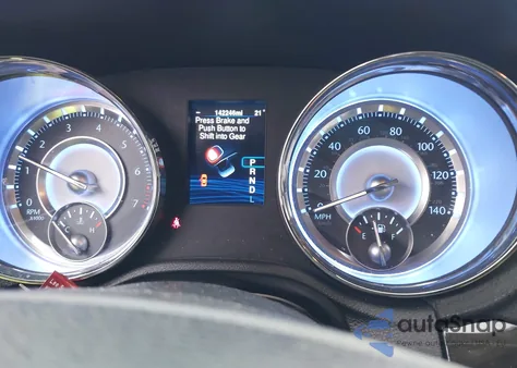 2013 Chrysler 300 Motown из США, поврежденный, VIN 2C3CCARG3DH711742